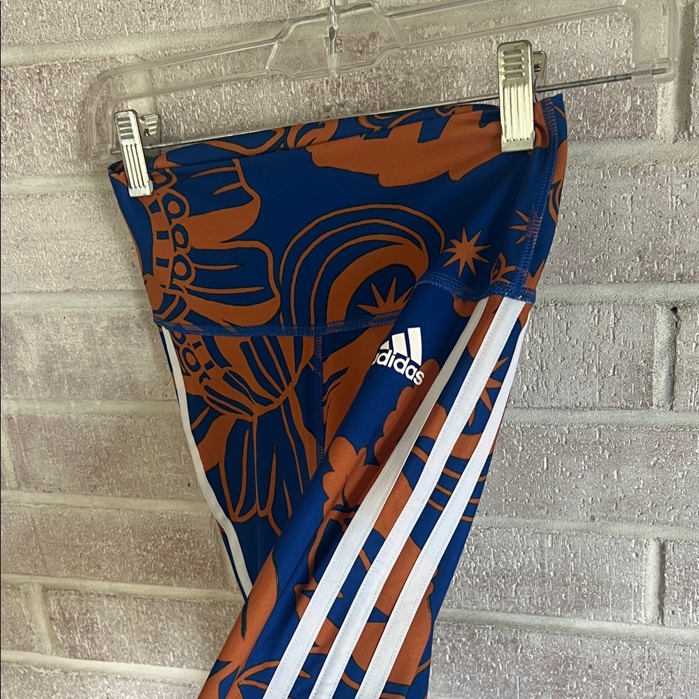 Women’s adidas x farm rio Blue & Orange Floral Athletic Leggings - Picture 5 of 6